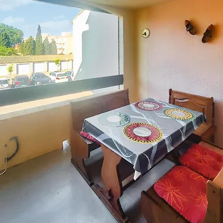 Apartment Stunning In Agde